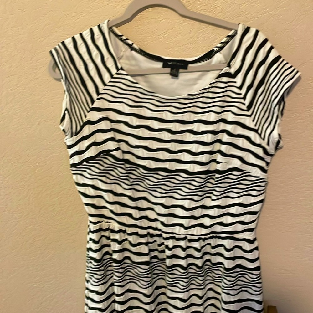 Short dress